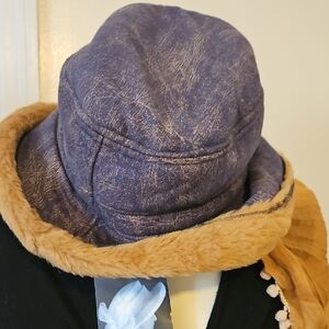 Elegant Blue and Tan Women's Hat